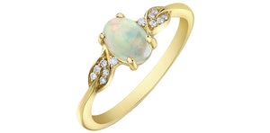 Opal & Diamond Ring 10 Karat Gold